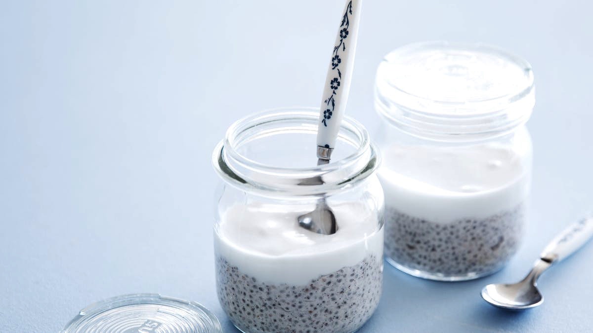 Low-carb chia pudding